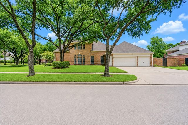 19223 Foxtree Lane, Houston, TX 77094