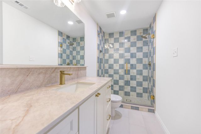 19223 Foxtree Lane, Houston, TX 77094