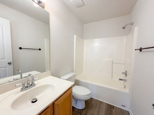 260 Arapaho Dr, Murfreesboro, TN 37128