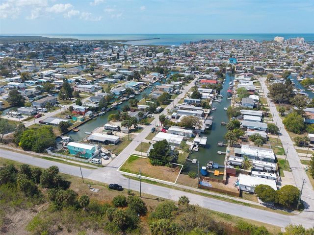 13627 DELMAR DRIVE, Hudson, FL 34667