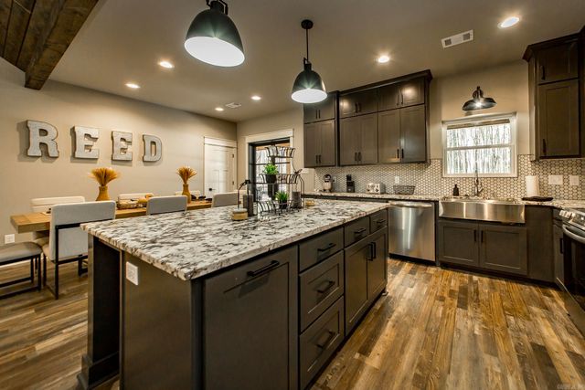 1962 Mountain Park, Shirley, AR 72153