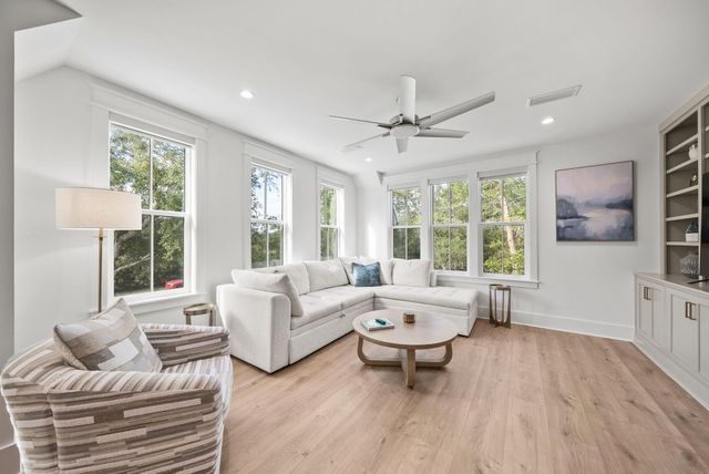 153 Cedar Street, Santa Rosa Beach, FL 32459