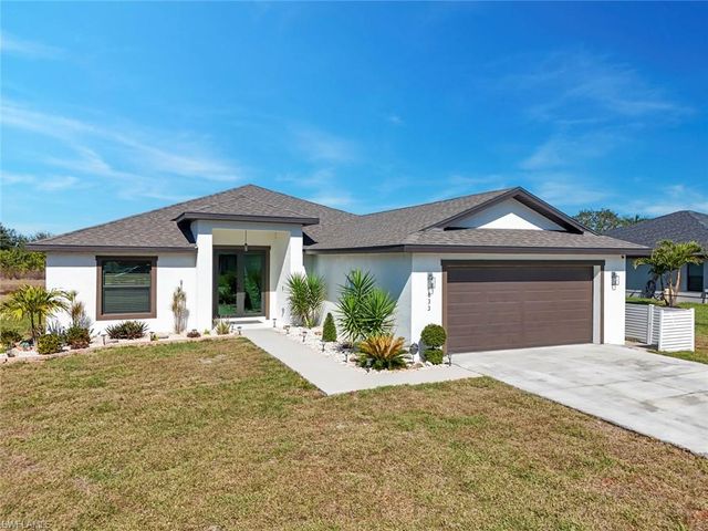 633 Carrillon AVE S, Lehigh Acres, FL 33974