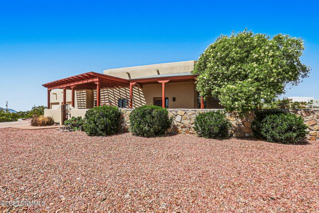 5081 Lost Padre Mine Road, Las Cruces, NM 88011