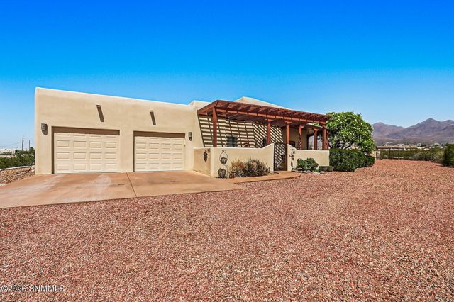 5081 Lost Padre Mine Road, Las Cruces, NM 88011