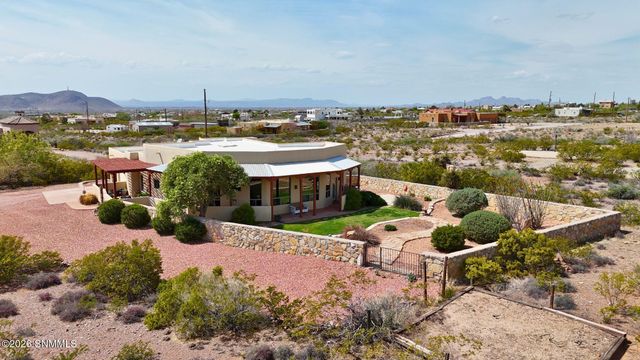 5081 Lost Padre Mine Road, Las Cruces, NM 88011