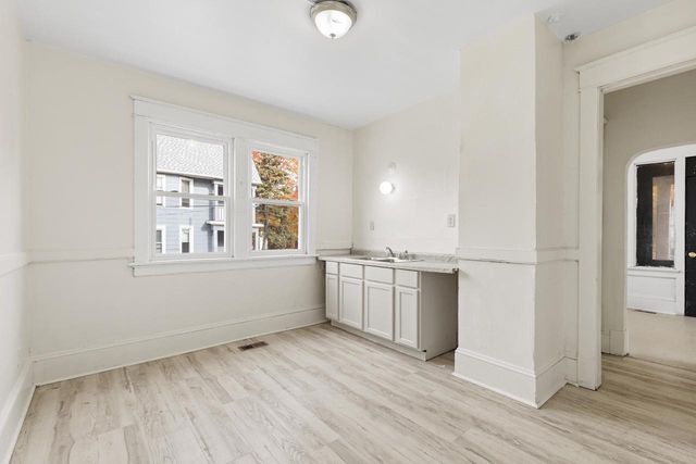 3437 N 2nd STREET, Milwaukee, WI 53212