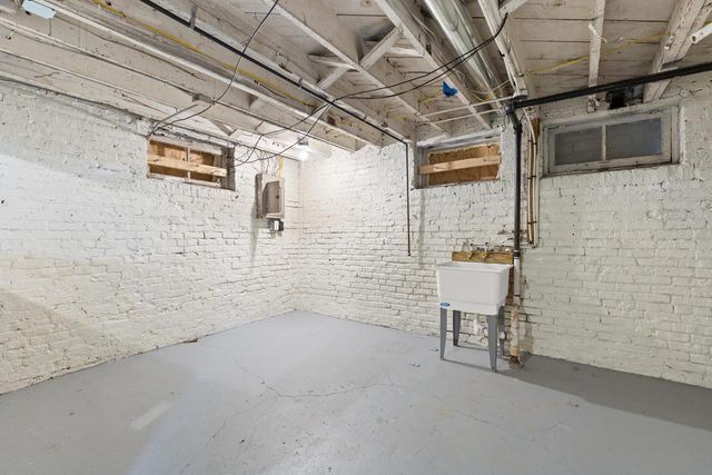 3437 N 2nd STREET, Milwaukee, WI 53212