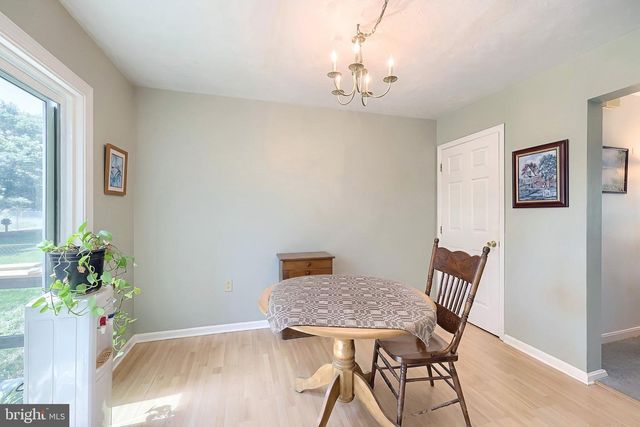 112 BILLERBECK ST, New Oxford, PA 17350