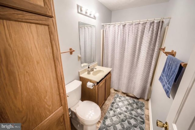 112 BILLERBECK ST, New Oxford, PA 17350