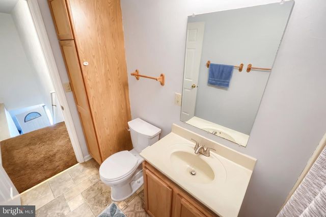 112 BILLERBECK ST, New Oxford, PA 17350