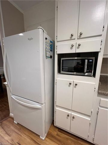 1302 Runyon Drive, Greensboro, NC 27405