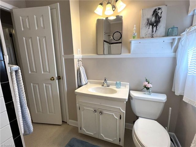 1302 Runyon Drive, Greensboro, NC 27405