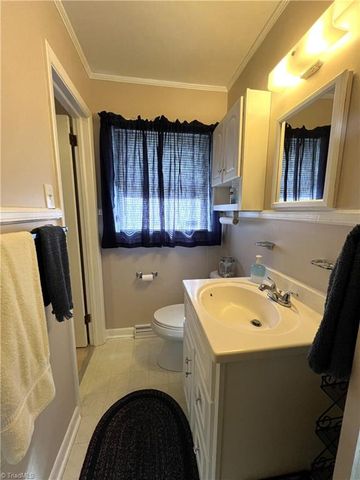 1302 Runyon Drive, Greensboro, NC 27405