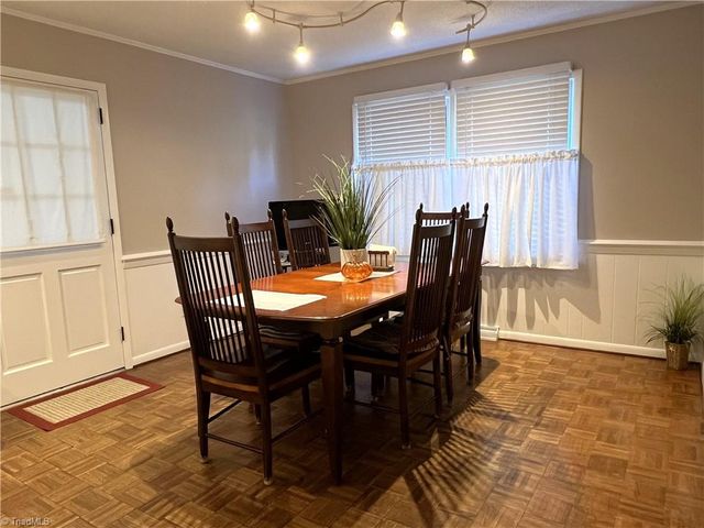 1302 Runyon Drive, Greensboro, NC 27405