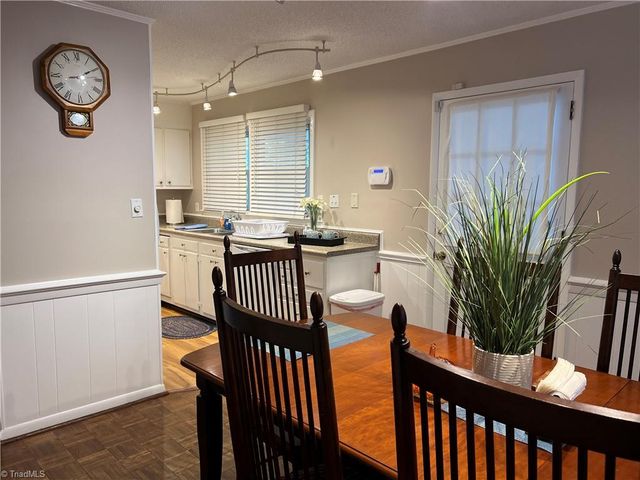 1302 Runyon Drive, Greensboro, NC 27405