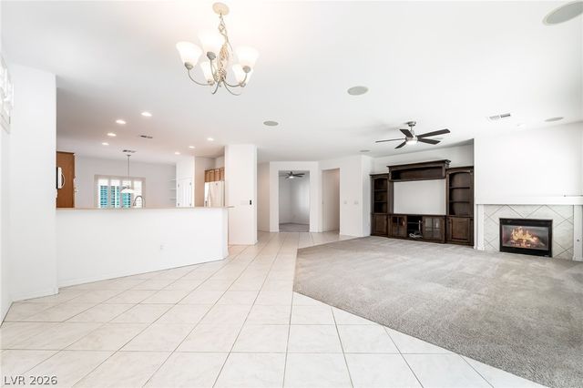 2323 Fayetteville Avenue, Henderson, NV 89052