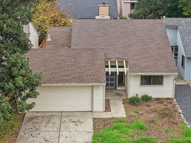 95 Saginaw Cir, Sacramento, CA 95833