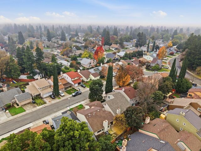 95 Saginaw Cir, Sacramento, CA 95833