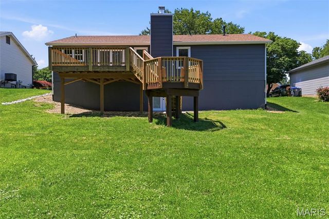 57 Valley View Drive, St Peters, MO 63376