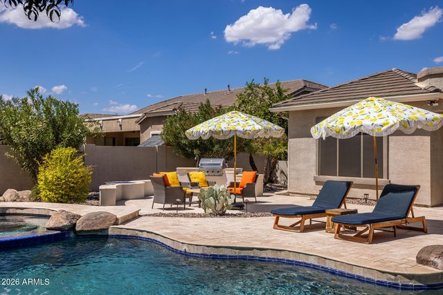 18653 E ARROWHEAD Trail, Queen Creek, AZ 85142