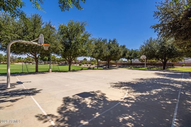 18653 E ARROWHEAD Trail, Queen Creek, AZ 85142