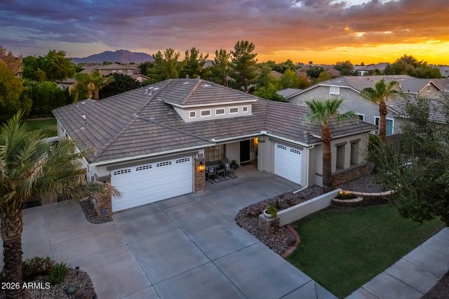 18653 E ARROWHEAD Trail, Queen Creek, AZ 85142