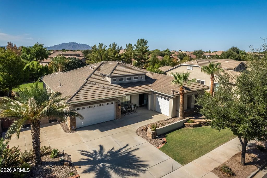 18653 E ARROWHEAD Trail, Queen Creek, AZ 85142 — photo 3