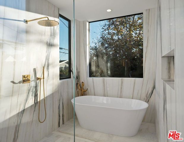 738 Palms Boulevard, Venice, CA 90291