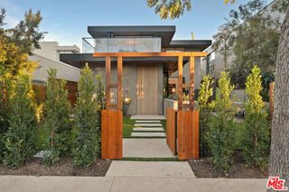 738 Palms Boulevard, Venice, CA 90291