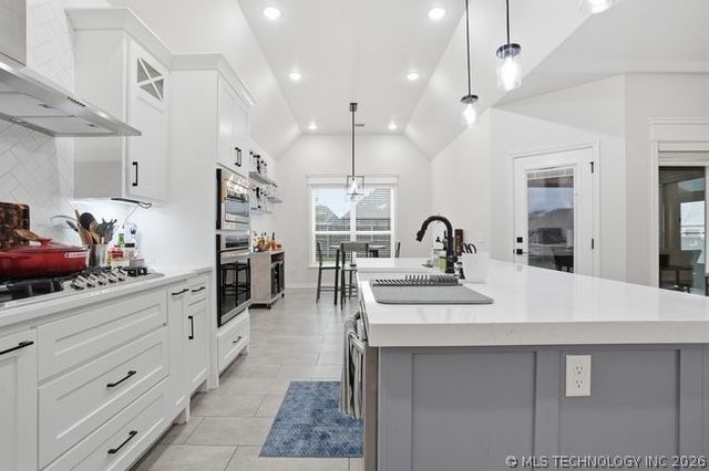 3116 W Van Buren Court S, Broken Arrow, OK 74011