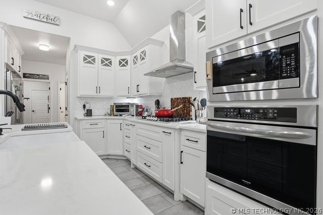 3116 W Van Buren Court S, Broken Arrow, OK 74011