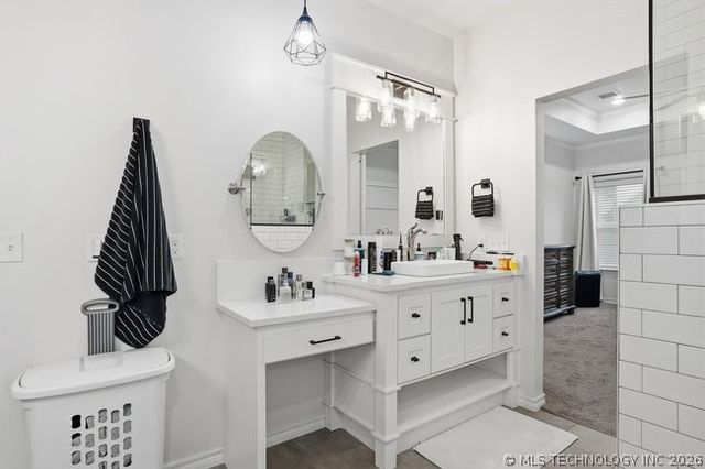 3116 W Van Buren Court S, Broken Arrow, OK 74011