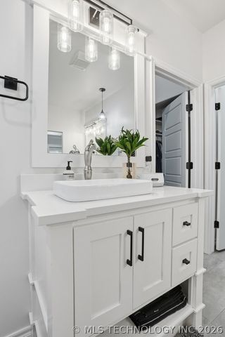 3116 W Van Buren Court S, Broken Arrow, OK 74011