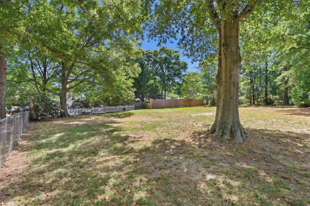 324 Golden Carriage Run, Boiling Springs, SC 29349