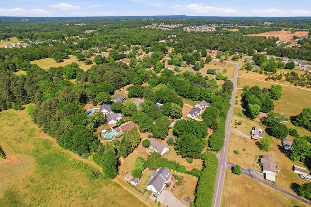 324 Golden Carriage Run, Boiling Springs, SC 29349