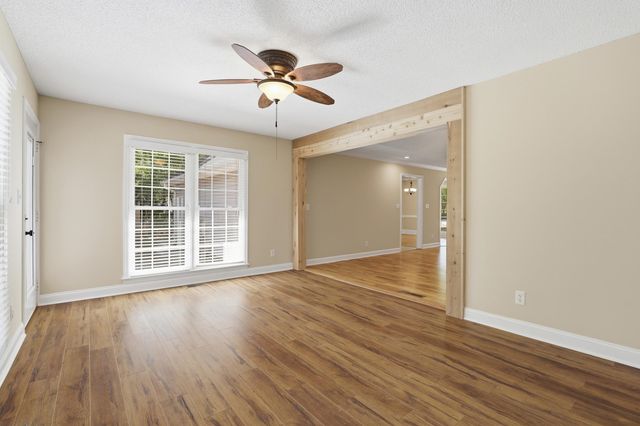 324 Golden Carriage Run, Boiling Springs, SC 29349