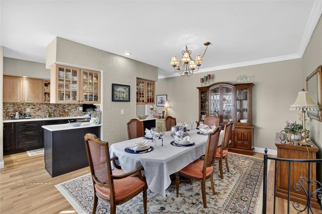 6518 DEBBIE LANE S, St Petersburg, FL 33707