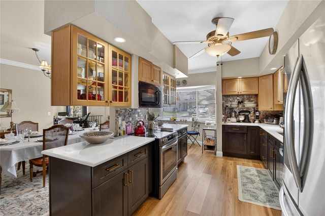 6518 DEBBIE LANE S, St Petersburg, FL 33707