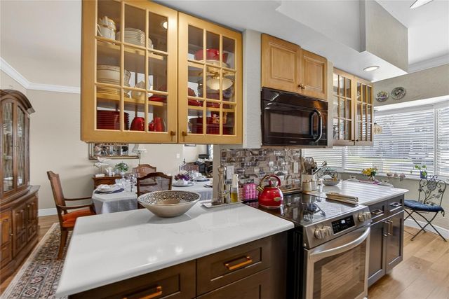 6518 DEBBIE LANE S, St Petersburg, FL 33707