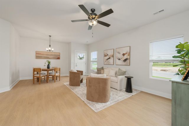2017 N Reece St, Goddard, KS 67052