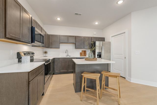 2017 N Reece St, Goddard, KS 67052