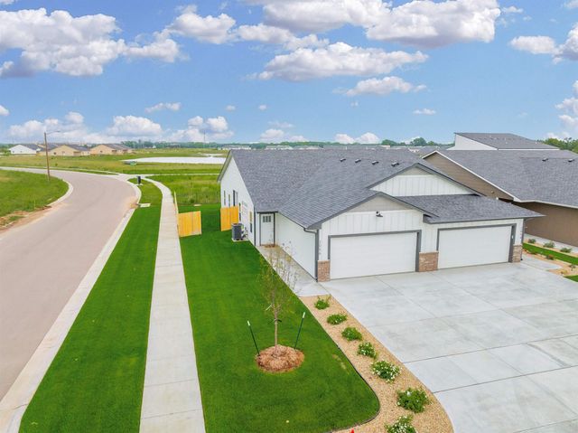 2017 N Reece St, Goddard, KS 67052
