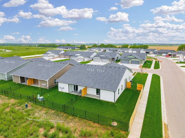 2017 N Reece St, Goddard, KS 67052