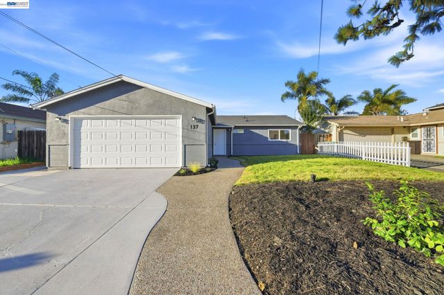 137 Tamarack Dr, Union City, CA 94587
