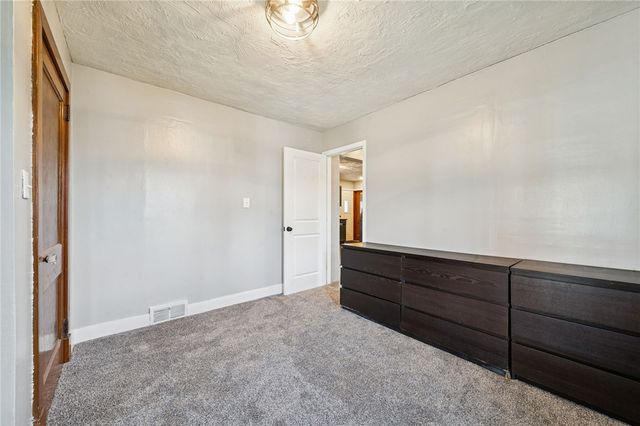 278 E Smithfield St., Mt Pleasant Twp, PA 15666