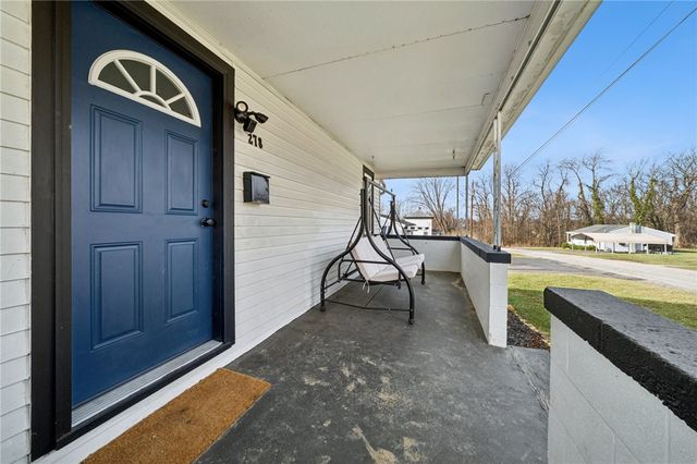 278 E Smithfield St., Mt Pleasant Twp, PA 15666