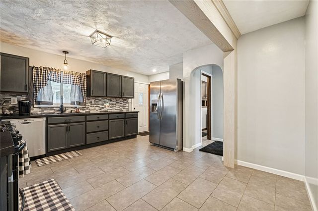 278 E Smithfield St., Mt Pleasant Twp, PA 15666