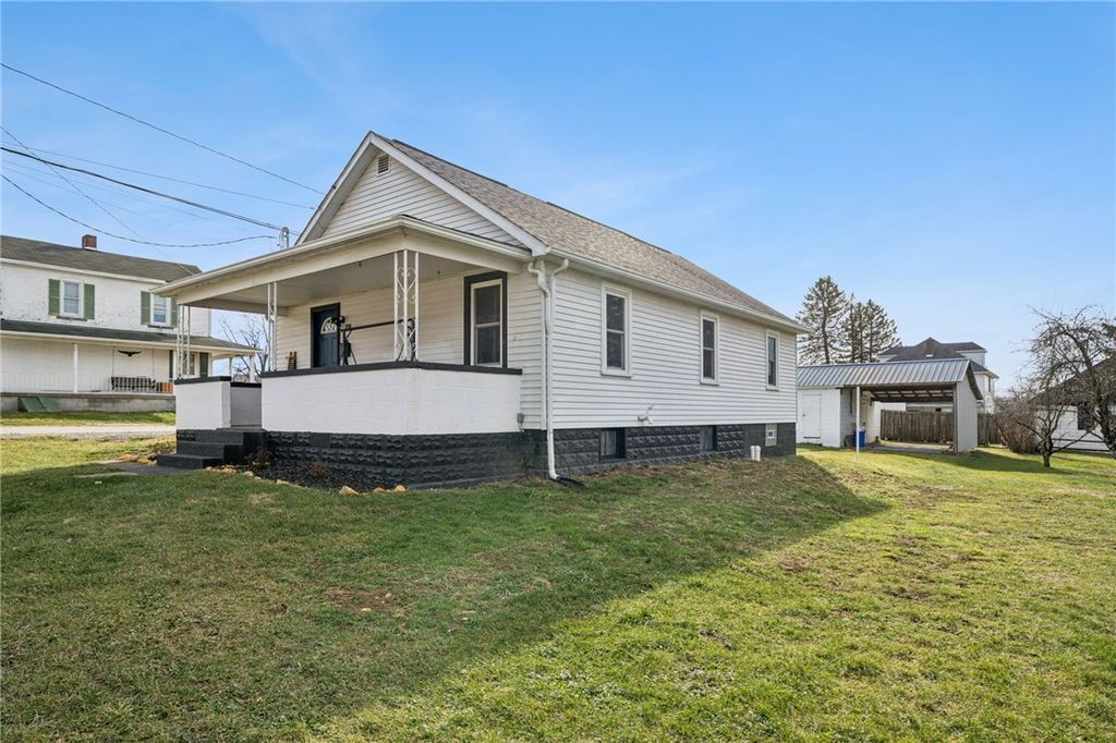 278 E Smithfield St., Mt Pleasant Twp, PA 15666