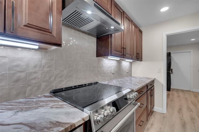 4528 SPRING FLOWER COURT, Sarasota, FL 34233